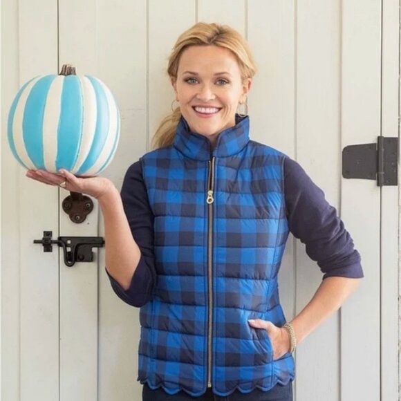 Draper James Women's Blue & Black Buffalo Plaid Scallop Hem Puffer Vest Size 6 - Picture 1 of 10